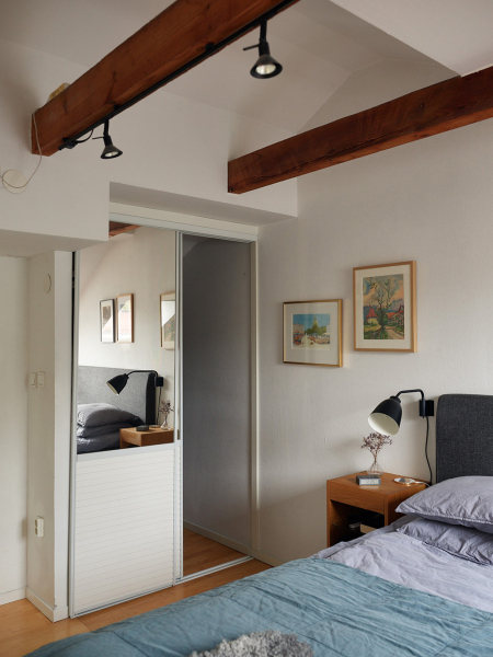 Уютная двухэтажная квартира с небольшой террасой на окраине стокгольмa Уютная двухэтажная квартира с небольшой террасой на окраине стокгольмa