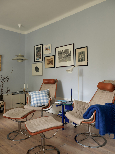 Уютная двухэтажная квартира с небольшой террасой на окраине стокгольмa Уютная двухэтажная квартира с небольшой террасой на окраине стокгольмa