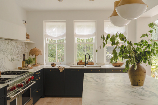 Великолепный дом с арками в лондоне