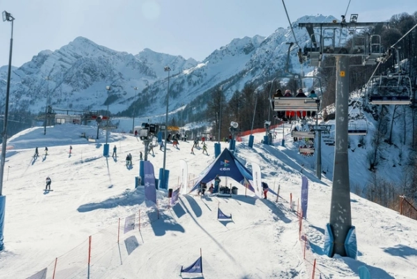 Зимняя неделя в горах: что ждет участников фестиваля розафестxсбп в 2026 году Зимняя неделя в горах: что ждет участников фестиваля розафестxсбп в 2026 году