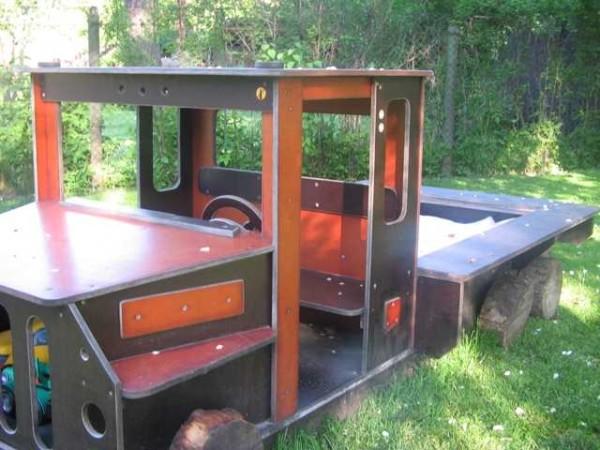 Как сделать детскую площадку самостоятельно: 70 фото реальных построек Как сделать детскую площадку самостоятельно: 70 фото реальных построек