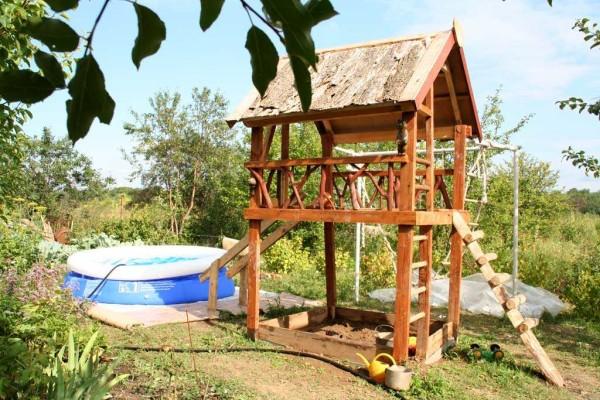 Как сделать детскую площадку самостоятельно: 70 фото реальных построек Как сделать детскую площадку самостоятельно: 70 фото реальных построек