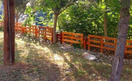 Как сделать забор из поддонов Как сделать забор из поддонов