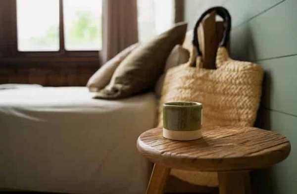 Прикроватные столики в интерьере спальни Прикроватные столики в интерьере спальни