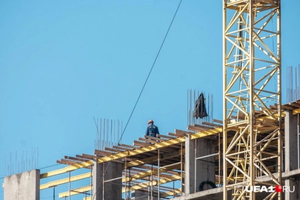 В россии прогнозируют спад ввода жилья на 15% В россии прогнозируют спад ввода жилья на 15%