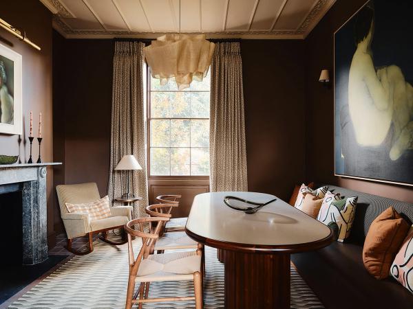 Атмосферные оттенки в элегантных интерьерах георгианского таунхауса на юге лондона Атмосферные оттенки в элегантных интерьерах георгианского таунхауса на юге лондона