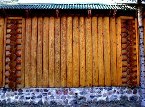 Строительство деревянных заборов из бруса Строительство деревянных заборов из бруса