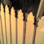 Решаем каким сделать забор из дерева Решаем каким сделать забор из дерева