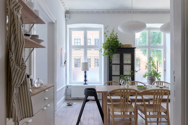 Белая скандинавия: очарование минималистичного интерьера в мальмё Белая скандинавия: очарование минималистичного интерьера в мальмё