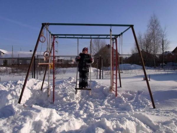 Как сделать детскую площадку самостоятельно: 70 фото реальных построек Как сделать детскую площадку самостоятельно: 70 фото реальных построек