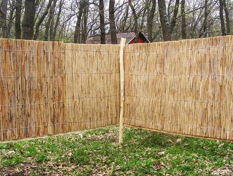 Как сделать забор из камыша Как сделать забор из камыша