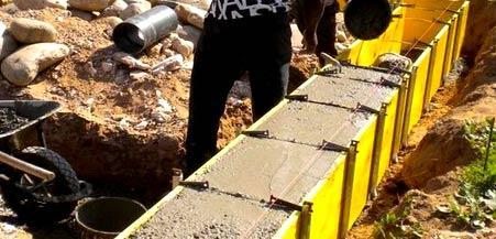 Строительство деревянных заборов из бруса Строительство деревянных заборов из бруса