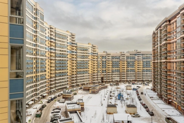 Между ставкой и рассрочкой: как покупатели и застройщики искали баланс в 2025 году Между ставкой и рассрочкой: как покупатели и застройщики искали баланс в 2025 году