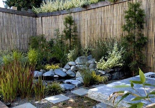 Заборы из бамбука и тростника Заборы из бамбука и тростника