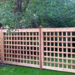 Решаем каким сделать забор из дерева Решаем каким сделать забор из дерева