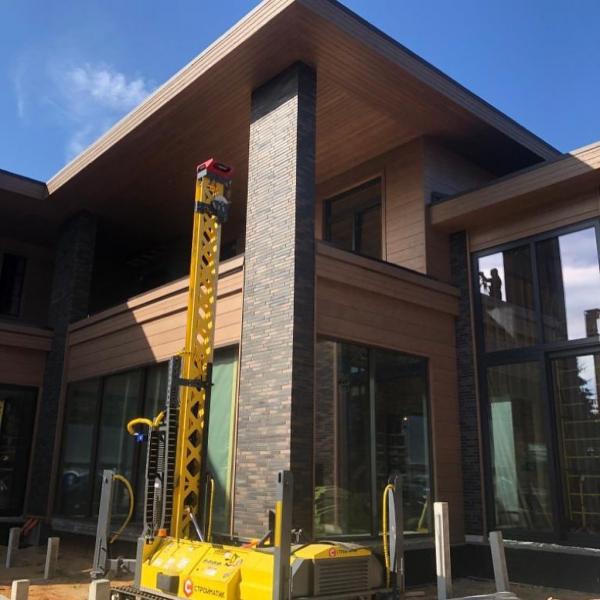 Дом ксении собчак — где живет ведущая программы «осторожно собчак! » Дом ксении собчак — где живет ведущая программы «осторожно собчак! »