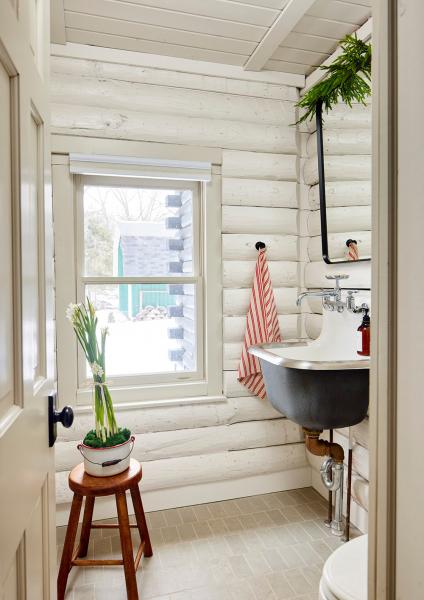 Идеально для зимних каникул: бревенчатый домик в иллинойсе Идеально для зимних каникул: бревенчатый домик в иллинойсе