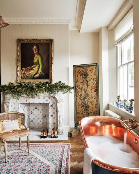 Красочная английская сказка в доме автора кулинарных книг в лондоне Красочная английская сказка в доме автора кулинарных книг в лондоне