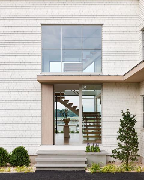 Мягкая элегантность на берегу озера: дом в коннектикуте Мягкая элегантность на берегу озера: дом в коннектикуте