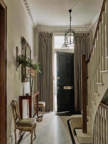 Роскошные праздничные интерьеры дома дизайнера одежды в лондоне Роскошные праздничные интерьеры дома дизайнера одежды в лондоне