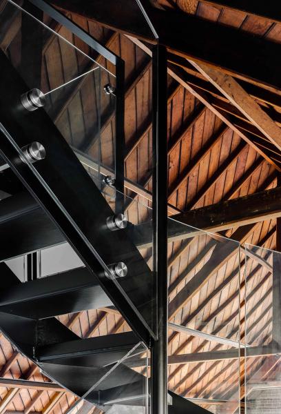 Стильный интерьер в божественном помещении: реконструкция старинной церкви в сиднее Стильный интерьер в божественном помещении: реконструкция старинной церкви в сиднее