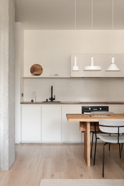 Стильный минимализм в молочных тонах: маленькая двушка в киеве (45 кв. М) Стильный минимализм в молочных тонах: маленькая двушка в киеве (45 кв. М)