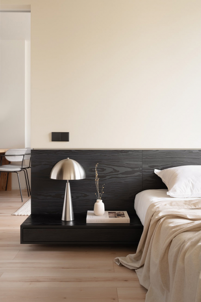 Стильный минимализм в молочных тонах: маленькая двушка в киеве (45 кв. М) Стильный минимализм в молочных тонах: маленькая двушка в киеве (45 кв. М)