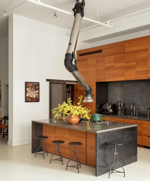 Впечатляющая высота потолков и живые растения: лофт коллекционера на манхеттене Впечатляющая высота потолков и живые растения: лофт коллекционера на манхеттене