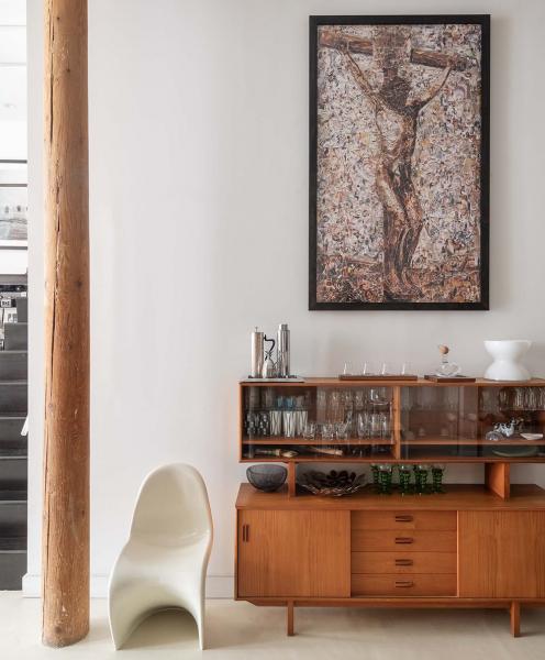 Впечатляющая высота потолков и живые растения: лофт коллекционера на манхеттене Впечатляющая высота потолков и живые растения: лофт коллекционера на манхеттене