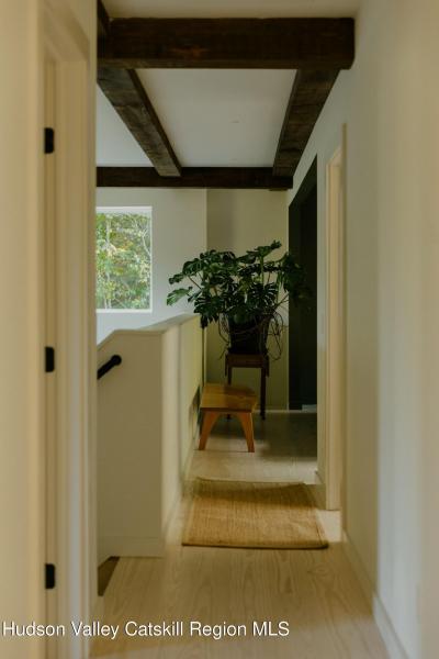 Второй свет и воздух: приятный интерьер красивого загородного коттеджа в штате нью-йорк Второй свет и воздух: приятный интерьер красивого загородного коттеджа в штате нью-йорк