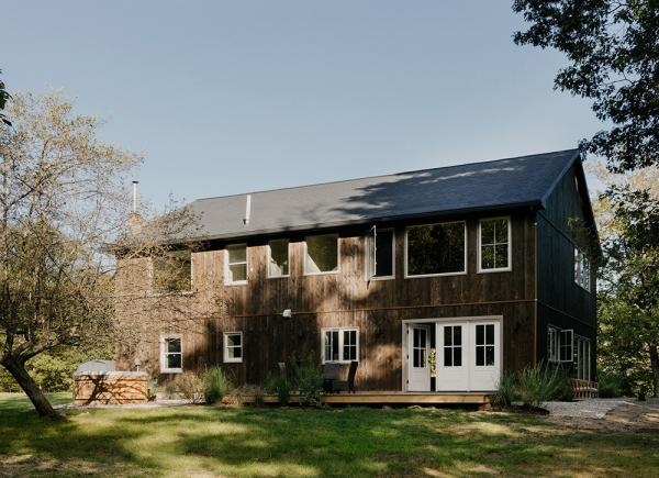 Второй свет и воздух: приятный интерьер красивого загородного коттеджа в штате нью-йорк Второй свет и воздух: приятный интерьер красивого загородного коттеджа в штате нью-йорк