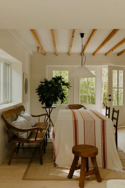 Второй свет и воздух: приятный интерьер красивого загородного коттеджа в штате нью-йорк Второй свет и воздух: приятный интерьер красивого загородного коттеджа в штате нью-йорк