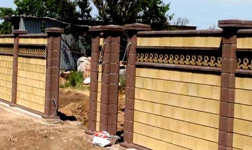 Заборы из французского камня Заборы из французского камня