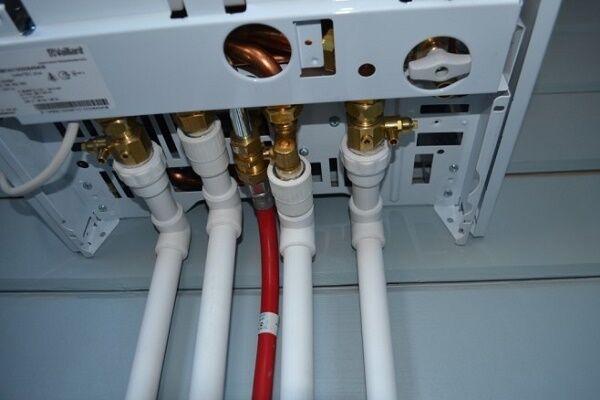 Как правильно пользоваться водонагревателем: инструкция по эксплуатации проточных и накопительных агрегатов Как правильно пользоваться водонагревателем: инструкция по эксплуатации проточных и накопительных агрегатов