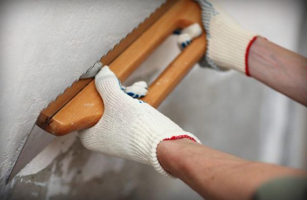 Как правильно поклеить обои в углах: пошаговая инструкция, особенности работ Как правильно поклеить обои в углах: пошаговая инструкция, особенности работ