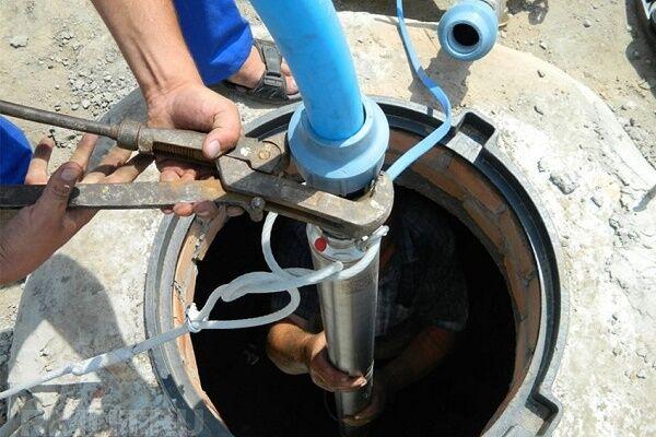 Как достать насос из скважины, если он застрял: первая помощь от профессионалов Как достать насос из скважины, если он застрял: первая помощь от профессионалов