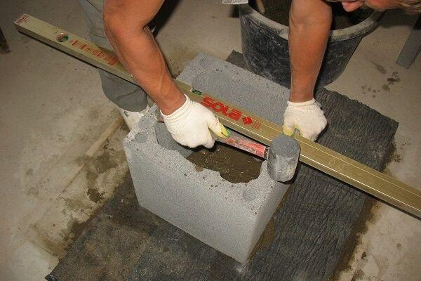 Как сделать дымоход для камина: правила устройства дымового канала и сравнение конструкций Как сделать дымоход для камина: правила устройства дымового канала и сравнение конструкций