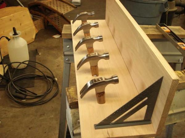 Как сделать настенную вешалку Как сделать настенную вешалку