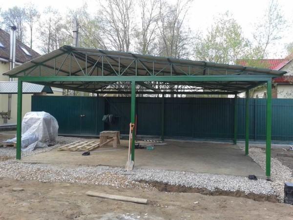 Делаем навес для авто из дерева, поликорбоната Делаем навес для авто из дерева, поликорбоната