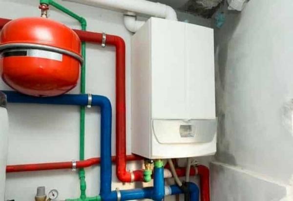 Где ставить расширительный бак в отоплении Где ставить расширительный бак в отоплении