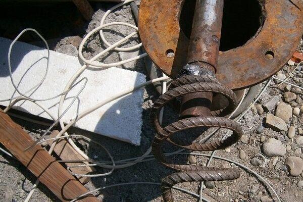 Как достать насос из скважины, если он застрял: первая помощь от профессионалов Как достать насос из скважины, если он застрял: первая помощь от профессионалов