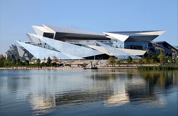 Архитектурные тренды — 2026: высотность, сервисность, экологичность Архитектурные тренды — 2026: высотность, сервисность, экологичность