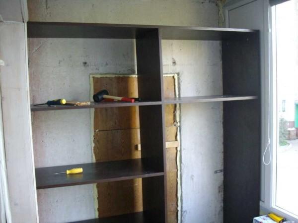 Как сделать шкаф на балкон или лоджию Как сделать шкаф на балкон или лоджию