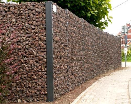 Заборы из камня в сетке Заборы из камня в сетке
