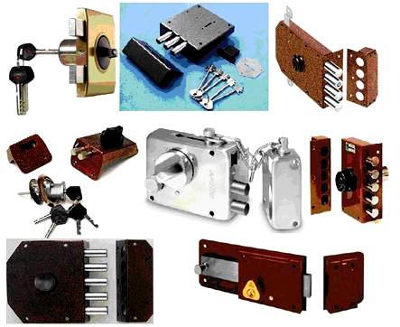 Установка калитки из профнастила Установка калитки из профнастила