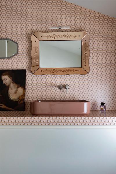 Чистые линии и яркий декор: современный интерьер очаровательного таунхауса в милане Чистые линии и яркий декор: современный интерьер очаровательного таунхауса в милане