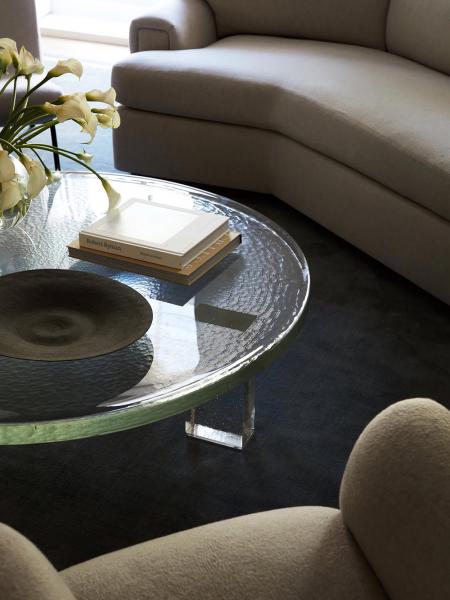 Чистые линии и стильные контрасты: элегантный таунхаус в нью-йорке Чистые линии и стильные контрасты: элегантный таунхаус в нью-йорке