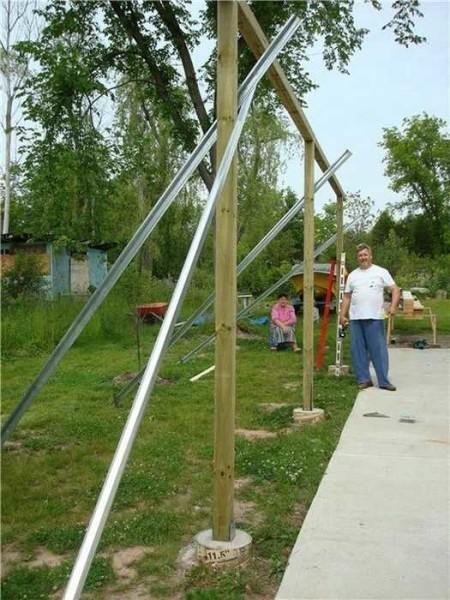 Делаем навес для авто из дерева, поликорбоната Делаем навес для авто из дерева, поликорбоната