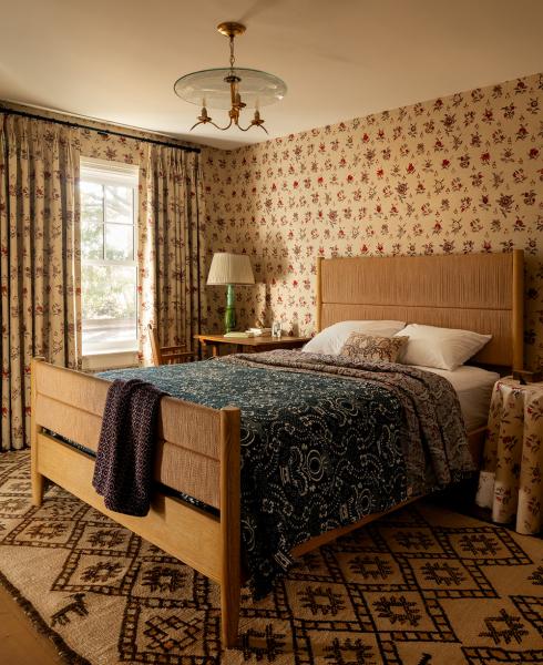 Душевный многослойный интерьер американской дачи от heidi caillier Душевный многослойный интерьер американской дачи от heidi caillier