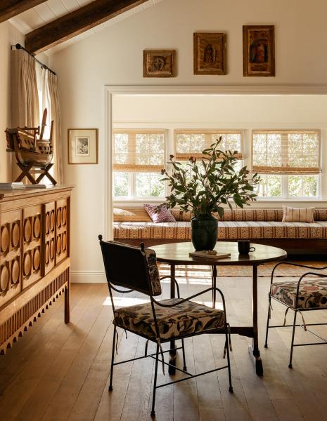 Душевный многослойный интерьер американской дачи от heidi caillier Душевный многослойный интерьер американской дачи от heidi caillier